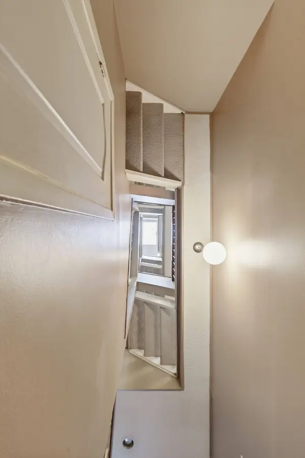 24 Reid DR #21, Mississauga, ON L5M 2A6