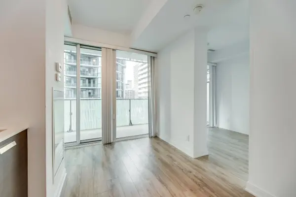 42 Charles ST E #1403, Toronto C08, ON M4Y 1N3
