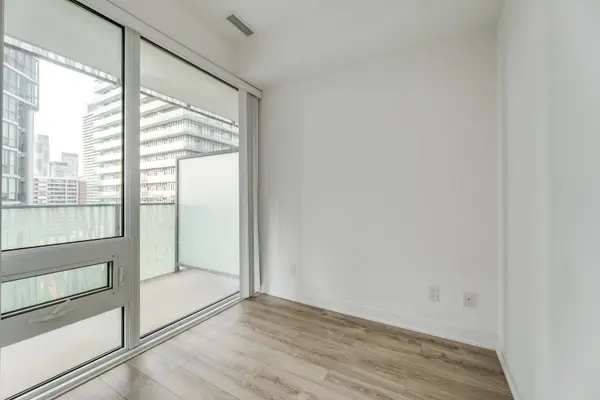 42 Charles ST E #1403, Toronto C08, ON M4Y 1N3