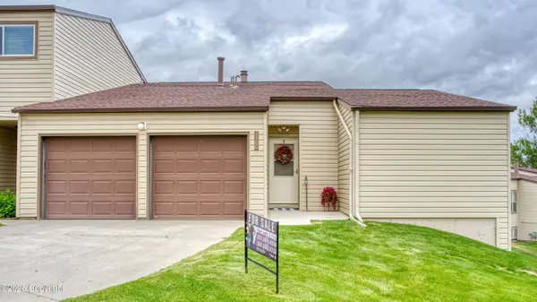 1100 Bighorn Cir, Gillette, WY 82716