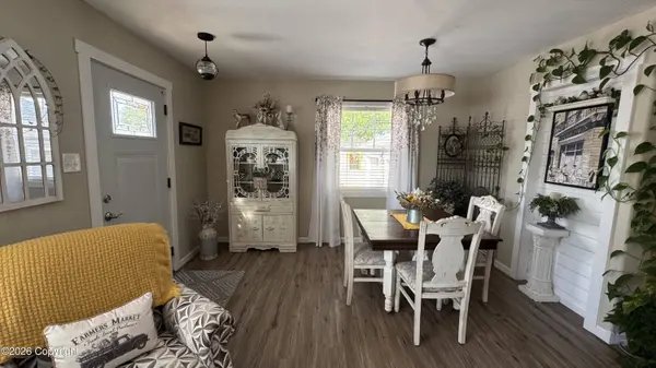 511 Longmont St, Gillette, WY 82716