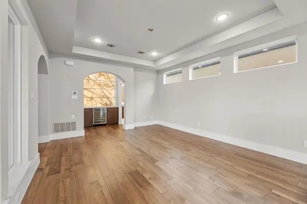 7854 Element Ave, Plano, TX 75024-0255