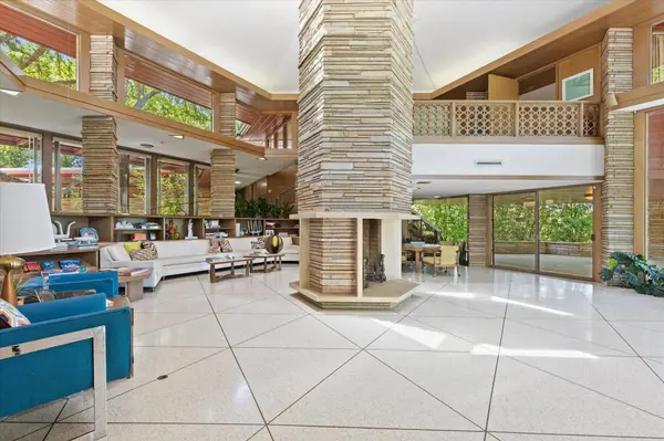 3720 Autumn Dr, Fort Worth, TX 76109-2613