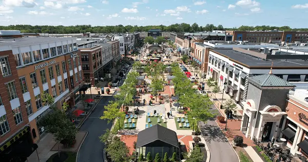 feature image of Living in Westlake, Ohio | Homes & Local LIfestyle Guide