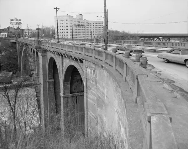 Rocky River, Ohio History | Bridges, Homes & Cowan Pottery