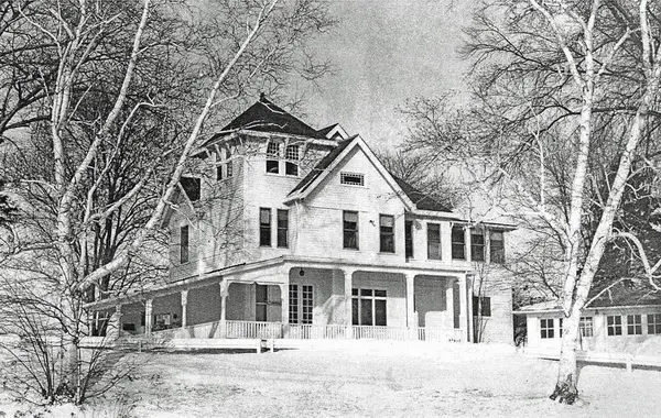 Bay Village, Ohio History | Rose Hill & Historic Homes,Ian Jones