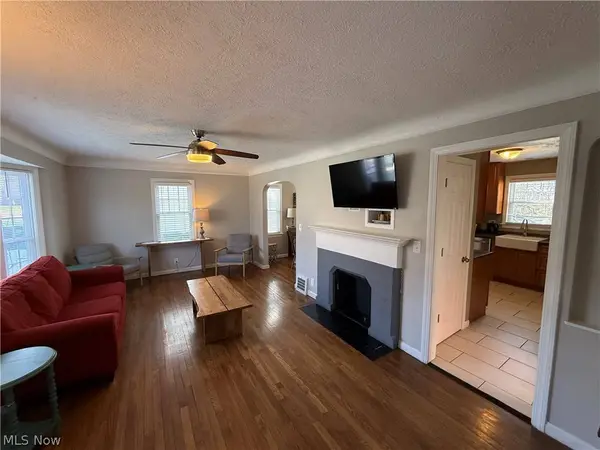 1924 Powell AVE, Cleveland Heights, OH 44118