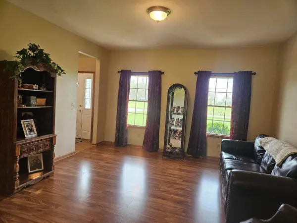 9046 Crouse-Willison Road, Johnstown, OH 43031
