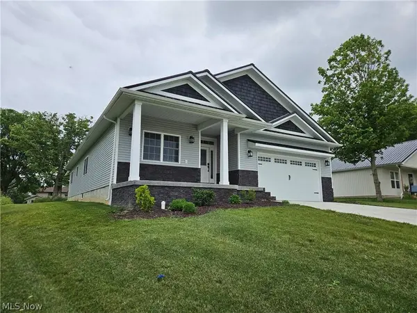 15066 Monroe Mills RD, Mount Vernon, OH 43050