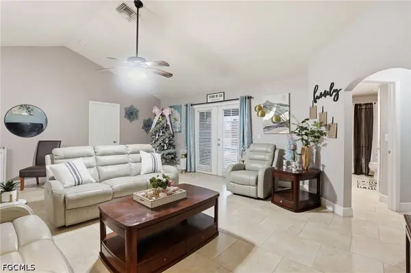 906 Venice AVE N, Lehigh Acres, FL 33971