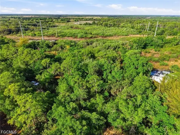 22811 Williams DR, North Fort Myers, FL 33917