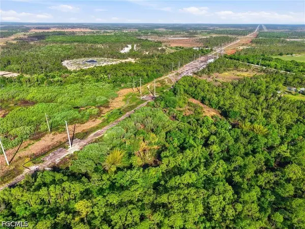 22811 Williams DR, North Fort Myers, FL 33917