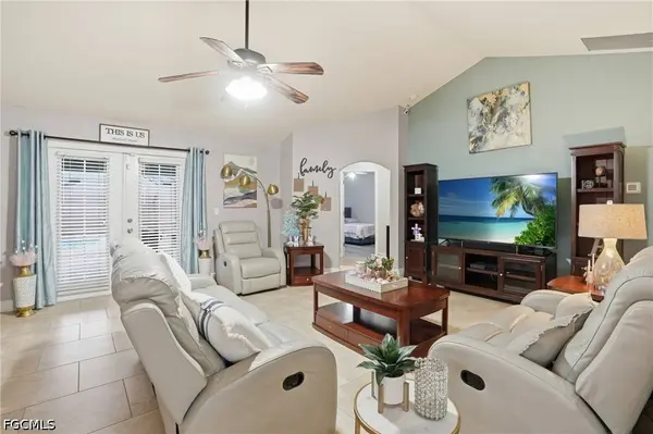 906 Venice AVE N, Lehigh Acres, FL 33971