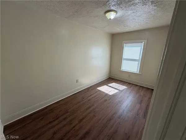 317 E 156th ST #4, Cleveland, OH 44110