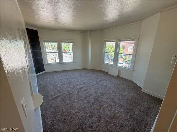 15300 Waterloo RD #1, Cleveland, OH 44110