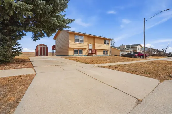 830 Ennen Drive, Rapid City, SD 57703