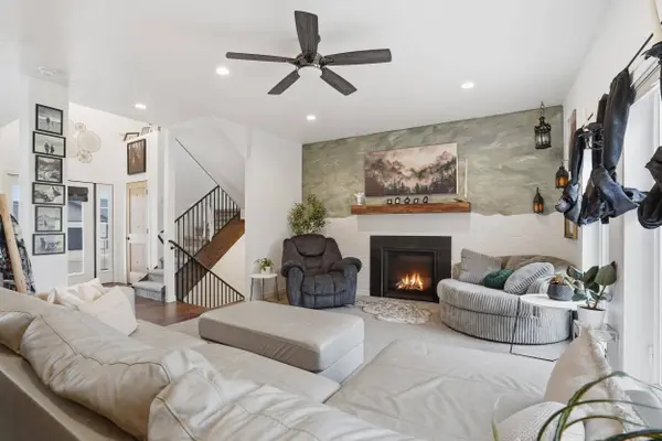 427 Gooseberry Road, Spearfish, SD 57783