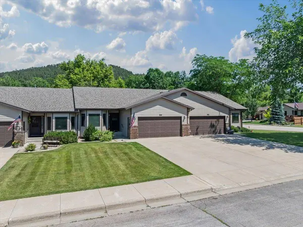 1932 Baldwin Street, Sturgis, SD 57785