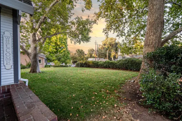 6033 Mariposa AVE, Citrus Heights, CA 95610