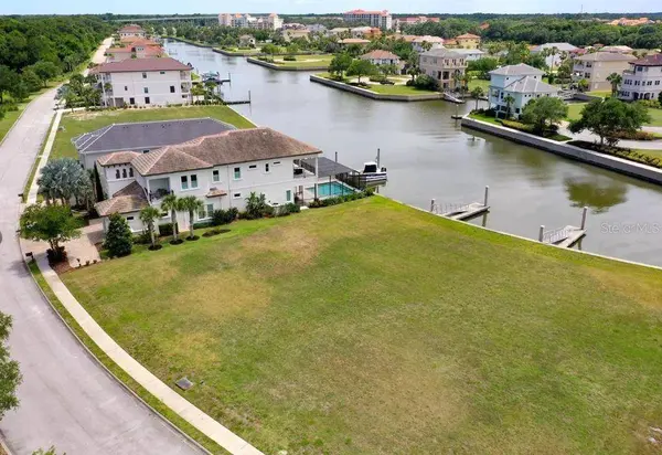 318 HARBOR VILLAGE PT N, Palm Coast, FL 32137