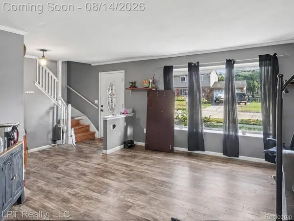 32133 Fairchild ST, Westland, MI 48186