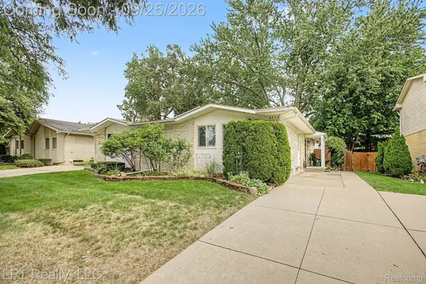 3222 Woodland AVE