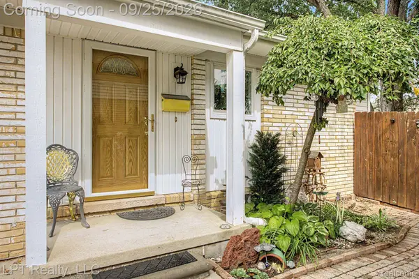 3222 Woodland AVE, Royal Oak, MI 48073