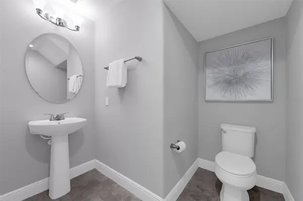 8807 EDEN COVE DR, Winter Garden, FL 34787