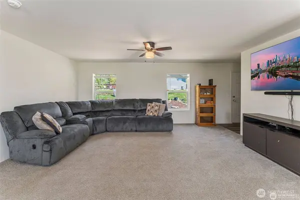 368 COE ST, Coupeville, WA 98239