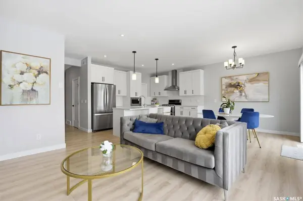 406 Chelsom MANOR, Saskatoon, SK S7V 0Z7