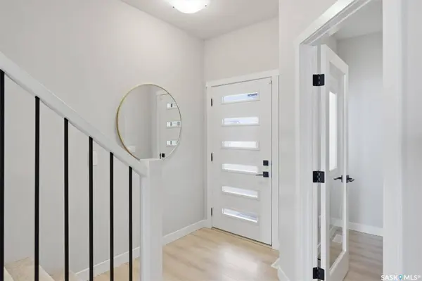 406 Chelsom MANOR, Saskatoon, SK S7V 0Z7