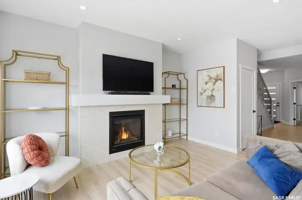 406 Chelsom MANOR, Saskatoon, SK S7V 0Z7