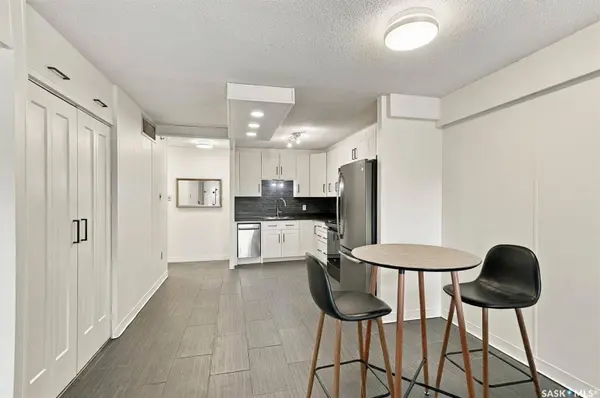 537 4th AVENUE N #502, Saskatoon, SK S7K 2M6