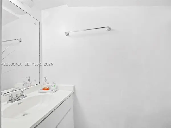 3609 Townhouse Ct #3609, West Palm Beach, FL 33407