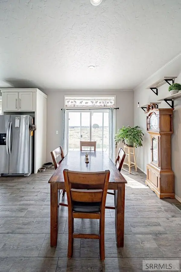 563 N 3000 E, St Anthony, ID 83445
