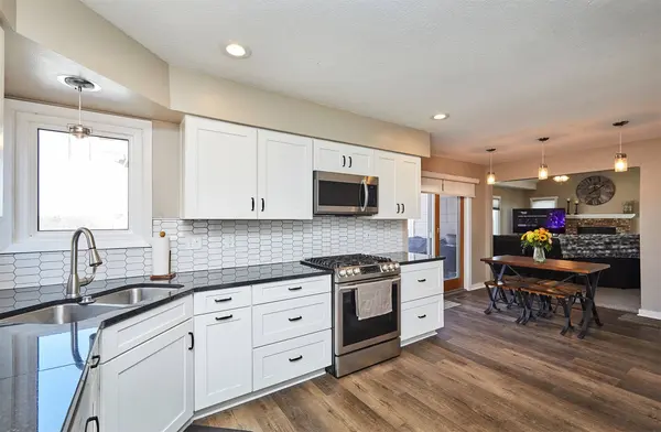 4721 Tamara Lane, West Des Moines, IA 50265