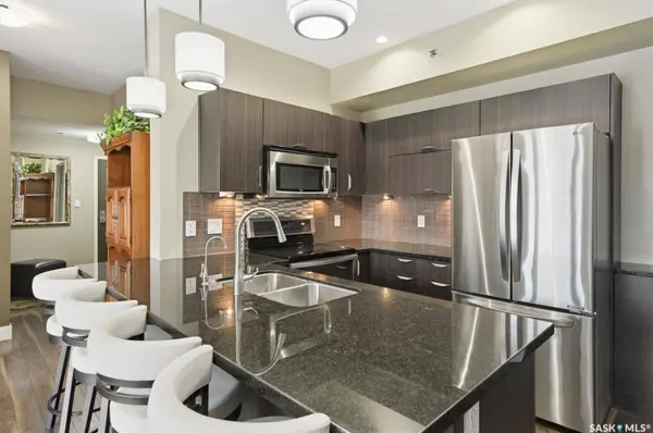 721 8th STREET E #308, Saskatoon, SK S7H 0R4