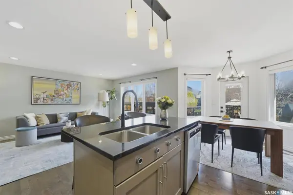 106 Wilkins CRESCENT, Saskatoon, SK S7W 0C5