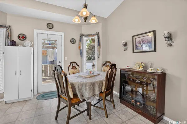 307 Sumner LANE, Saskatoon, SK S7L 7L7