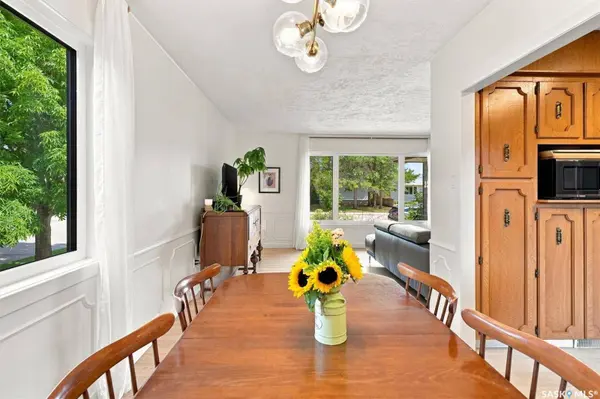 2202 Albert AVENUE, Saskatoon, SK S7J 1K2