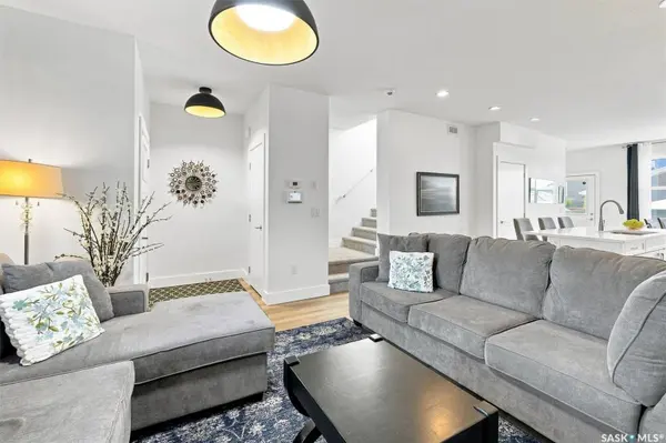 636 Meadows BOULEVARD, Saskatoon, SK S7V 0M5