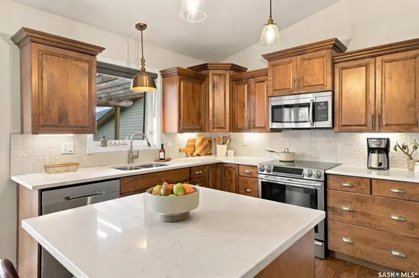 512 Ens CRESCENT, Warman, SK S0K 4S0