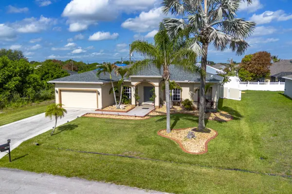 4230 SW Bachman ST, Port St Lucie, FL 34953