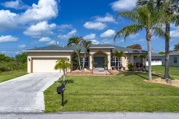 4230 SW Bachman ST, Port St Lucie, FL 34953