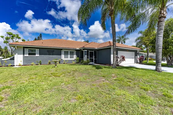 2144 SE Elmhurst RD, Port St Lucie, FL 34952