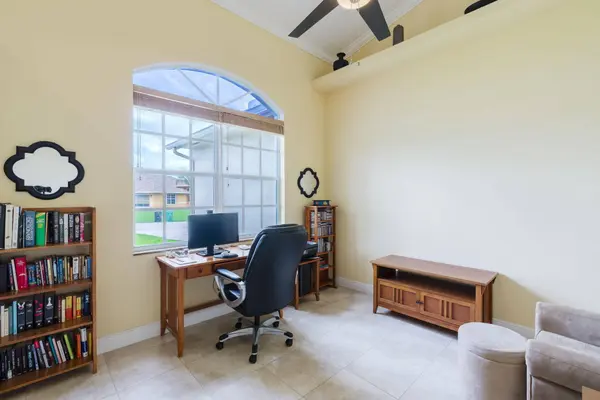 2301 SW Vale, Port St Lucie, FL 34953