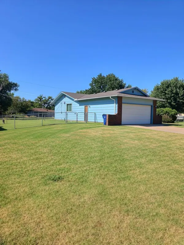 901 W 52nd St. S., Wichita, KS 67217