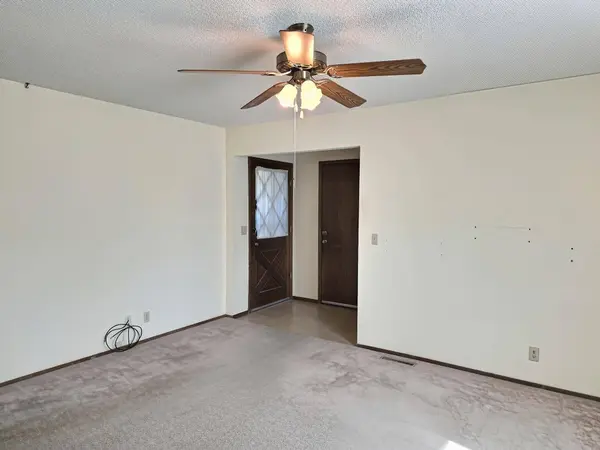 901 W 52nd St. S., Wichita, KS 67217