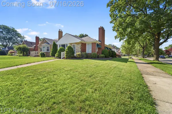 16847 Philomene BLVD, Allen Park, MI 48101