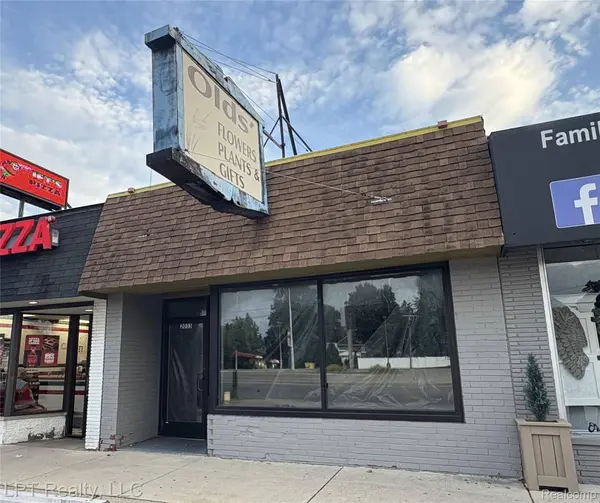 2033 West RD, Trenton, MI 48183